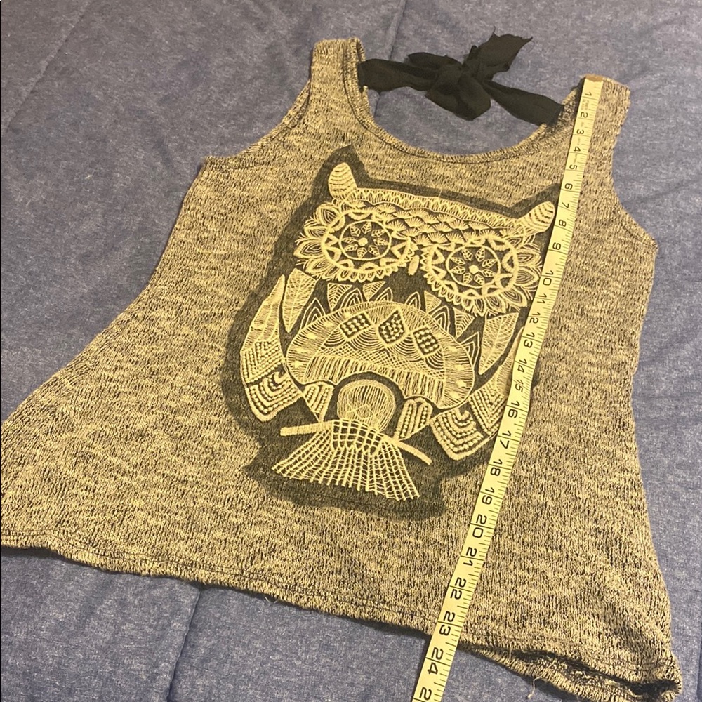 Gray Owl Graphic Tank Top - Picture 7 of 9